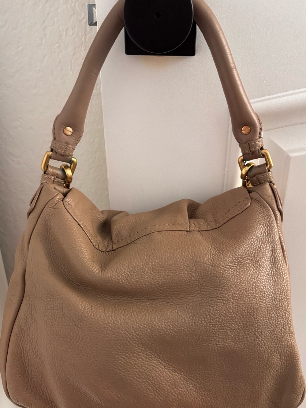 Marc by Marc Jacobs Taupe Pebbled Leather Shoulder Bag with Gold Hardware - Picture 9 of 16